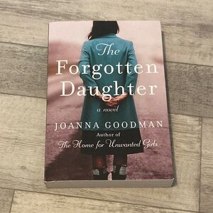 The Forgotten Daughter by Joanna Goodman - Paperback